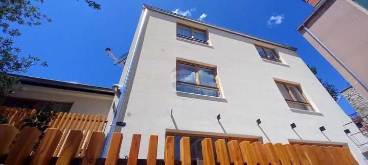 Poslovni prostor na prodaju 350 m² – Pula