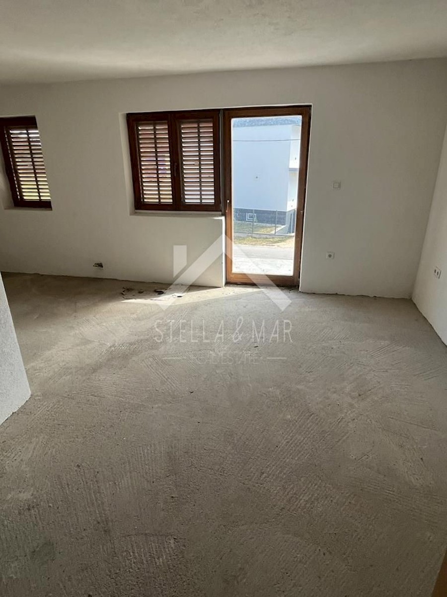 House For sale - LIČKO-SENJSKA UDBINA