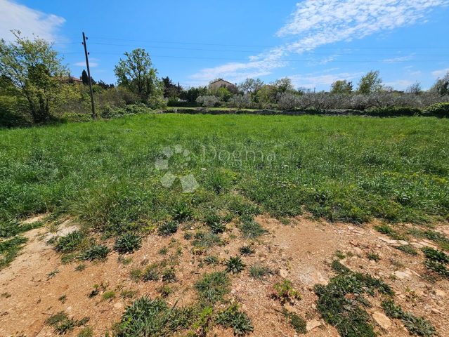 Terrain à vendre 823 m² – Kavran