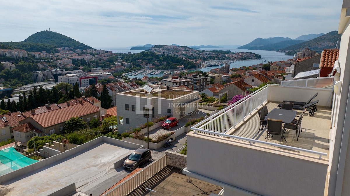 Apartment Zu verkaufen - DUBROVAČKO-NERETVANSKA DUBROVNIK