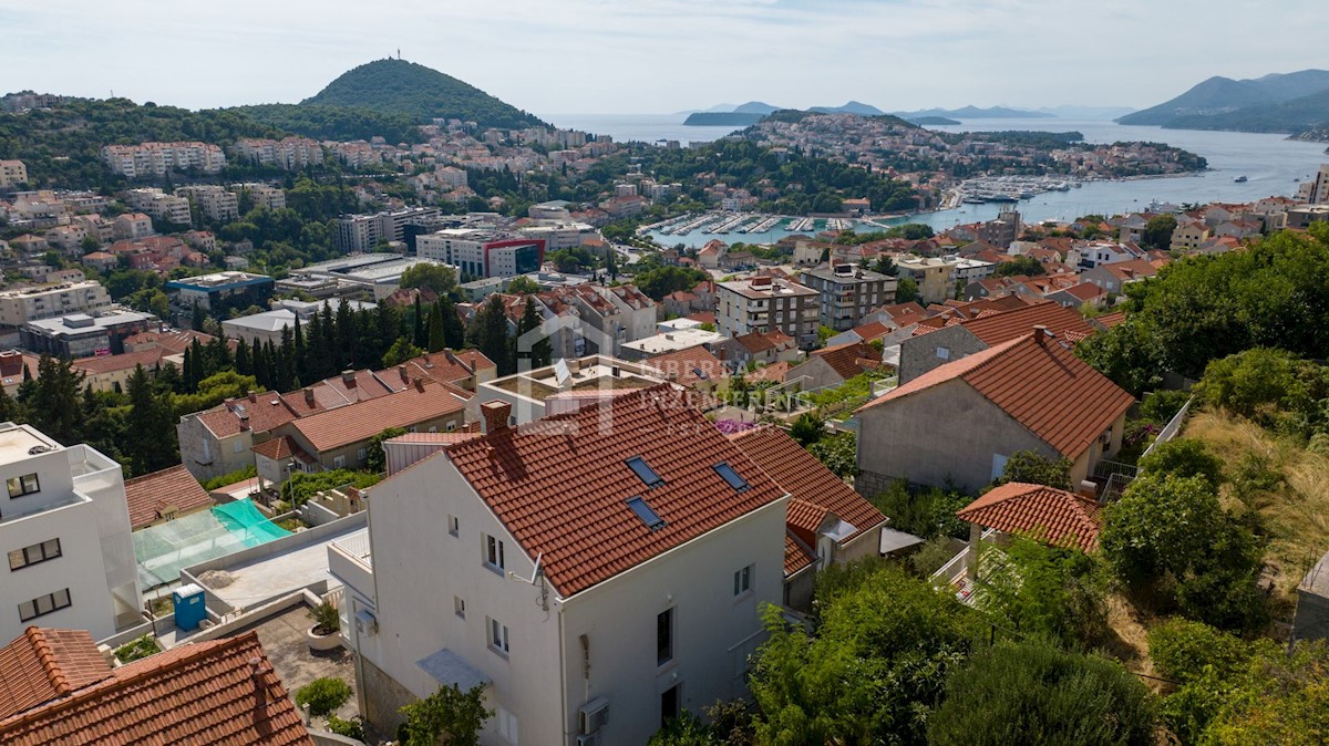 Apartment Zu verkaufen - DUBROVAČKO-NERETVANSKA DUBROVNIK