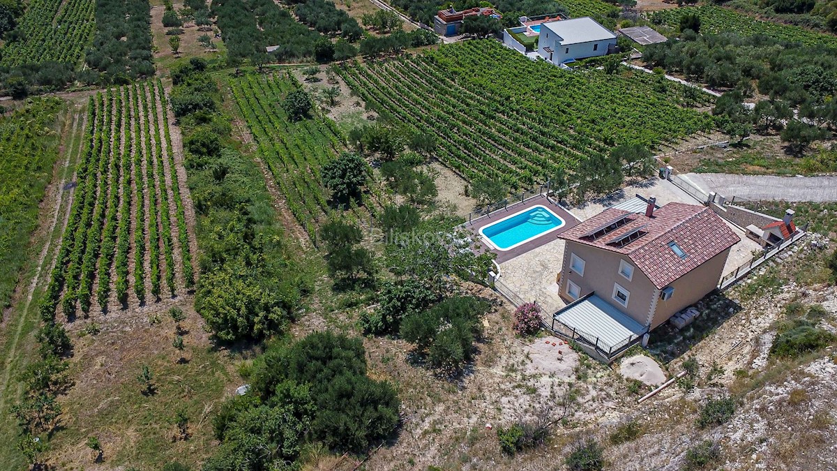 Haus Zu verkaufen - ŠIBENSKO-KNINSKA ŠIBENIK