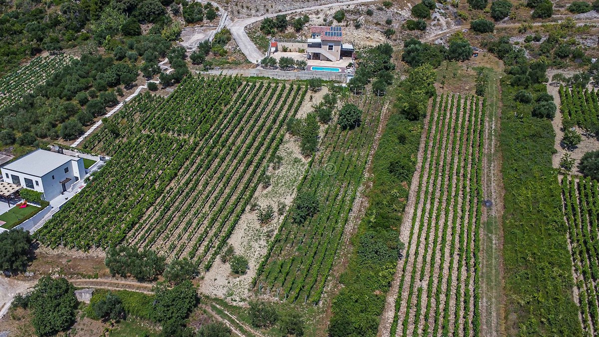 Haus Zu verkaufen - ŠIBENSKO-KNINSKA ŠIBENIK