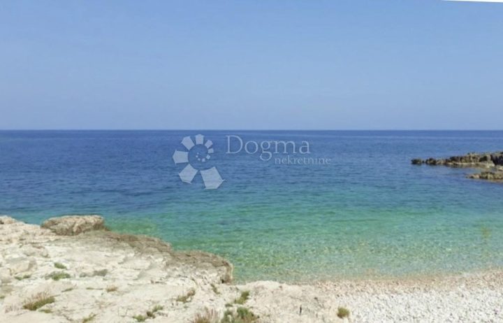 Pozemek na prodej 760 m² – Ližnjan