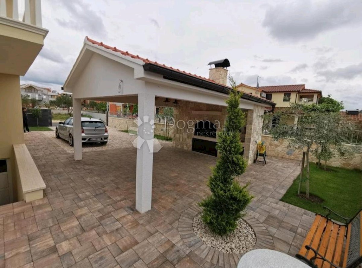 Dom Na predaj - šibensko-kninska Vodice - foto 3/7