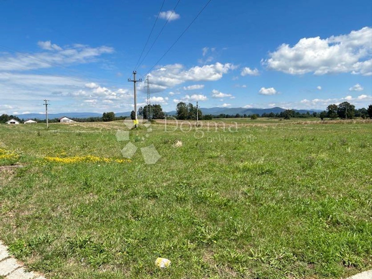 Terreno In vendita - LIČKO-SENJSKA GOSPIĆ