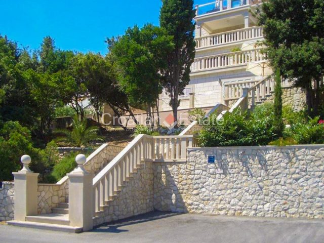 Dům na prodej 335 m² – Korčula