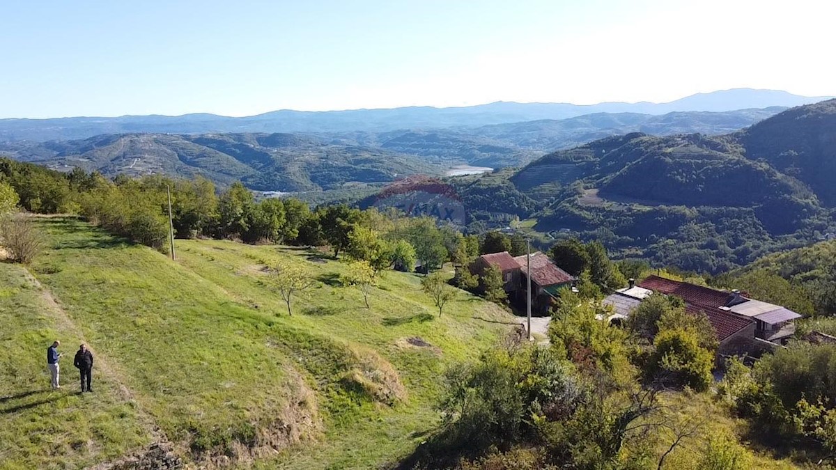 Parcela Na predaj - ISTARSKA PAZIN