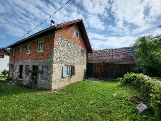 Kuća Na prodaju - Primorsko-goranska Vrbovsko - foto 2/20