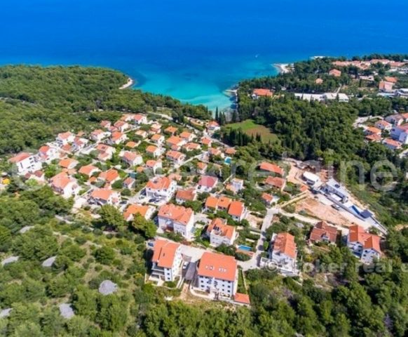 Terrain à vendre 3000 m² – Supetar