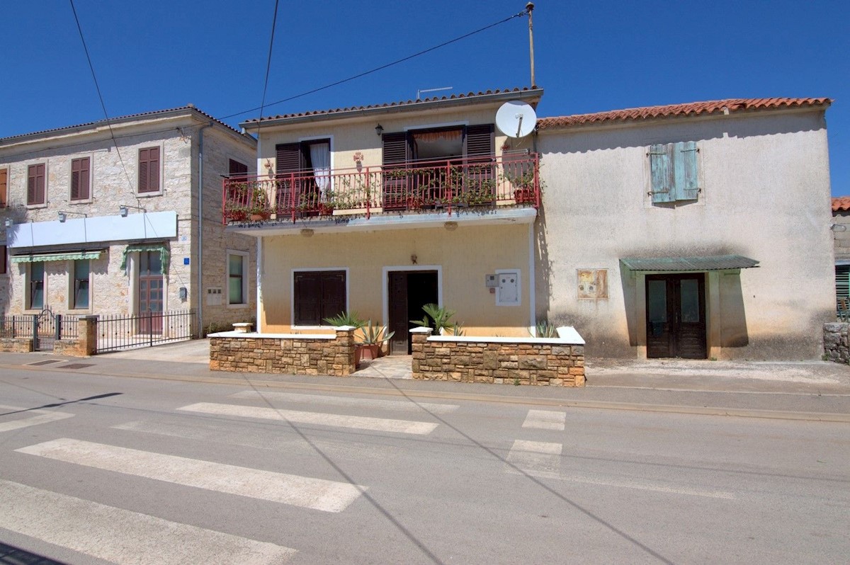 House For sale - ISTARSKA TAR-VABRIGA