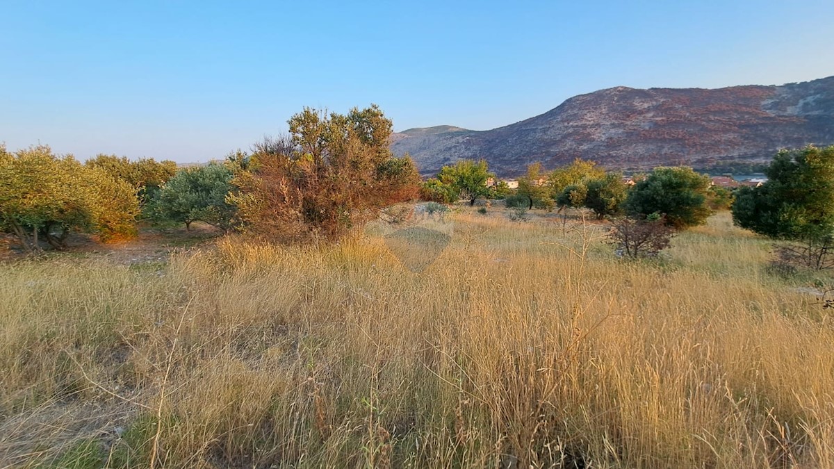 Land For sale - ŠIBENSKO-KNINSKA ŠIBENIK