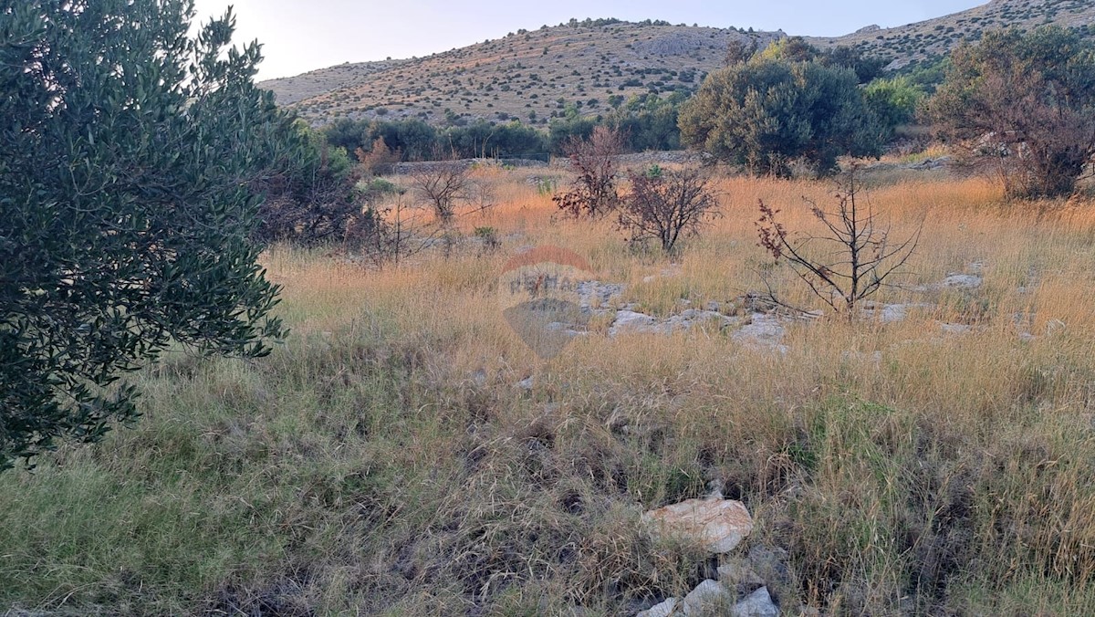 Land For sale - ŠIBENSKO-KNINSKA ŠIBENIK