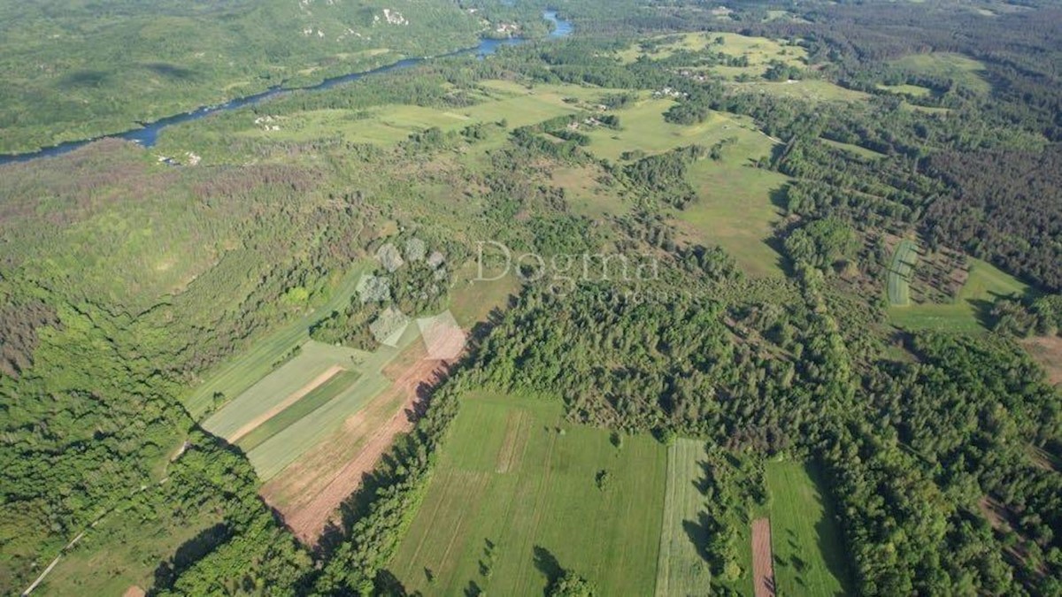 Land For sale - LIČKO-SENJSKA GOSPIĆ