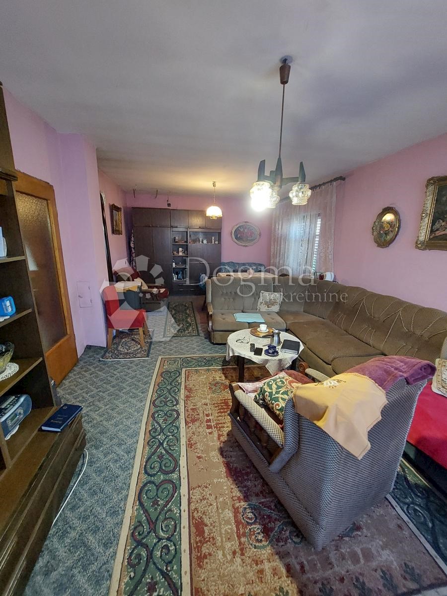 Kuća Na prodaju - OSJEČKO-BARANJSKA KNEŽEVI VINOGRADI