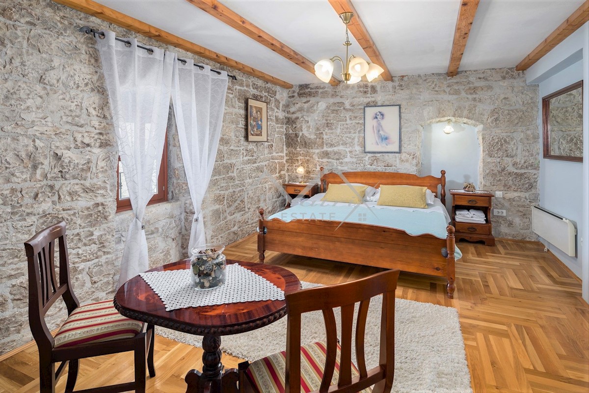 Dom Na predaj - ISTARSKA POREČ