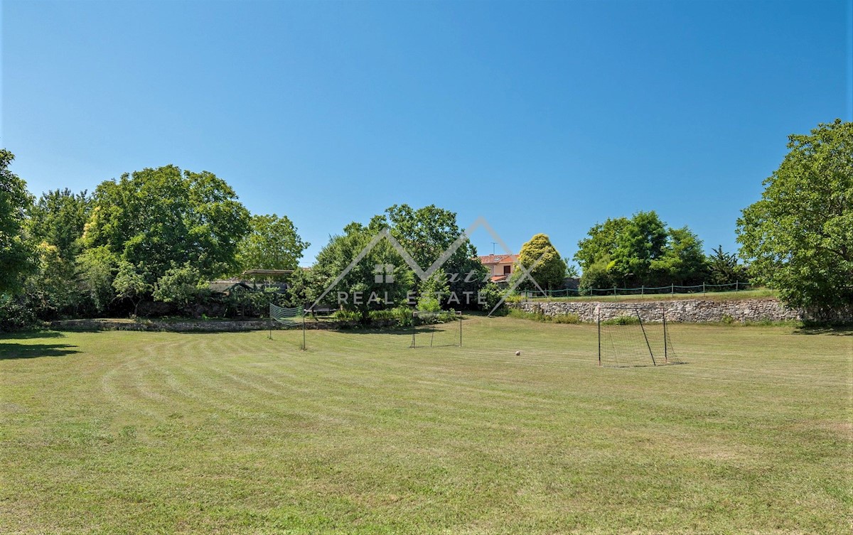 Dom Na predaj - ISTARSKA POREČ