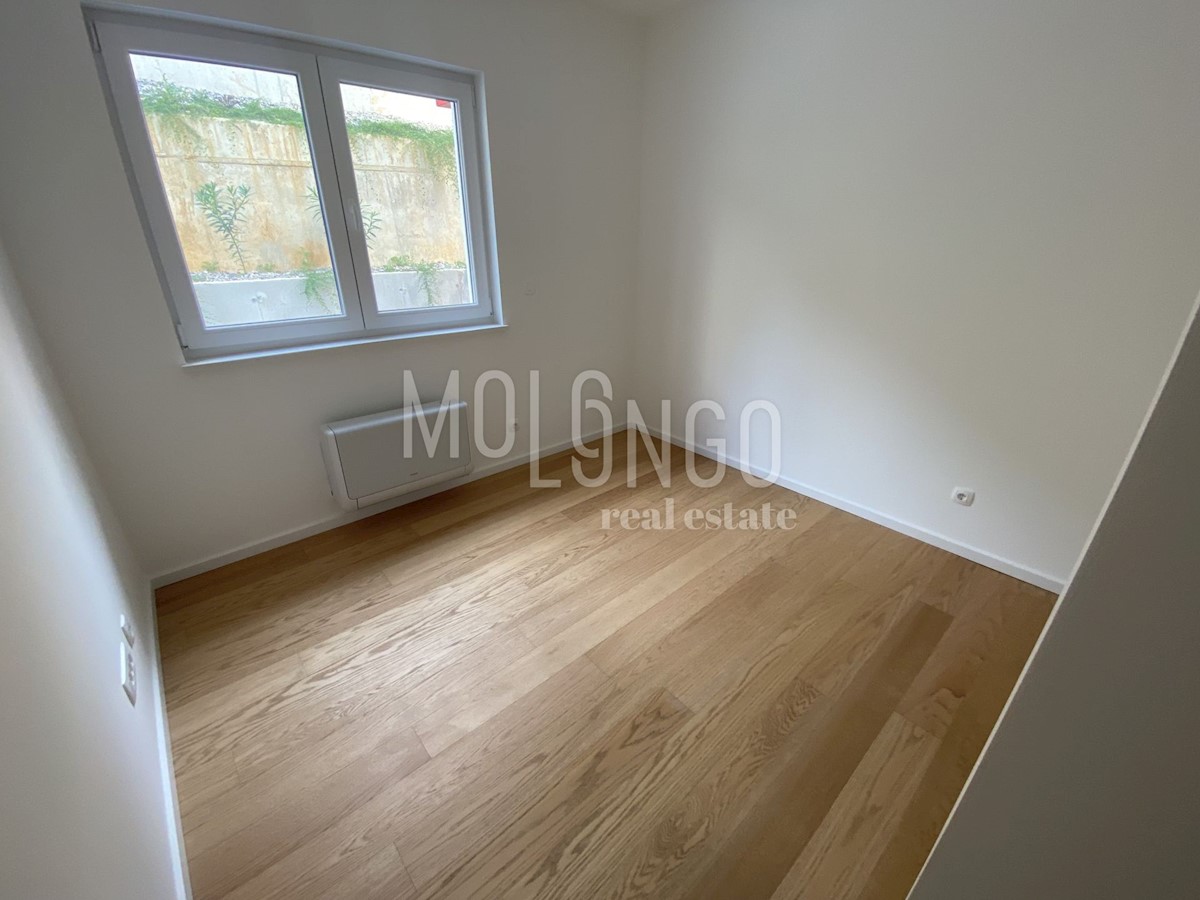 Flat For sale - PRIMORSKO-GORANSKA KOSTRENA