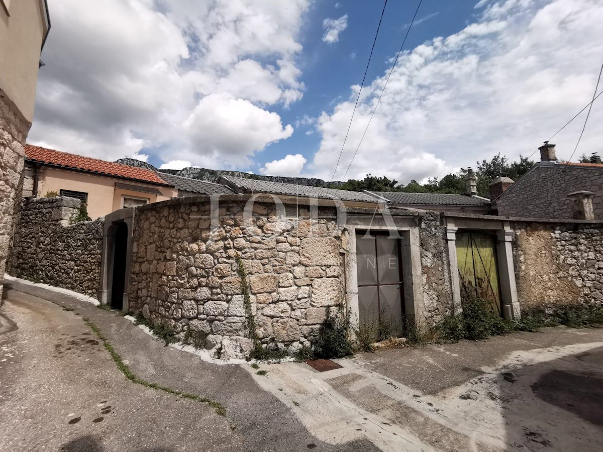 Haus Zu verkaufen - Primorsko-goranska Vinodolska Općina - foto 1/16