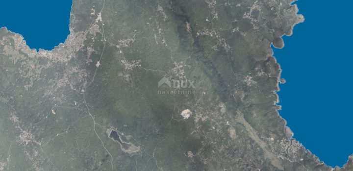 Zemljište na prodaju 1620 m² – Kras