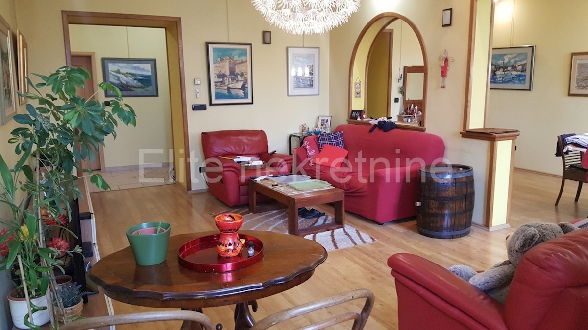 Flat For sale - PRIMORSKO-GORANSKA RIJEKA