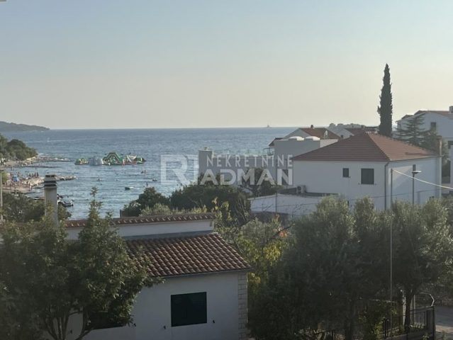 Casa in vendita 185 m² – Rogoznica