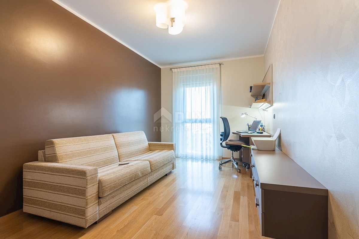 Apartmán Na predaj - PRIMORSKO-GORANSKA KRK