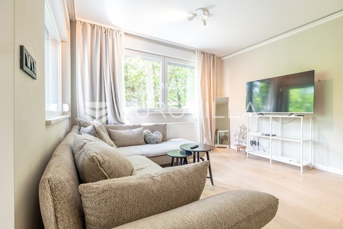 Appartement À louer - GRAD ZAGREB ZAGREB