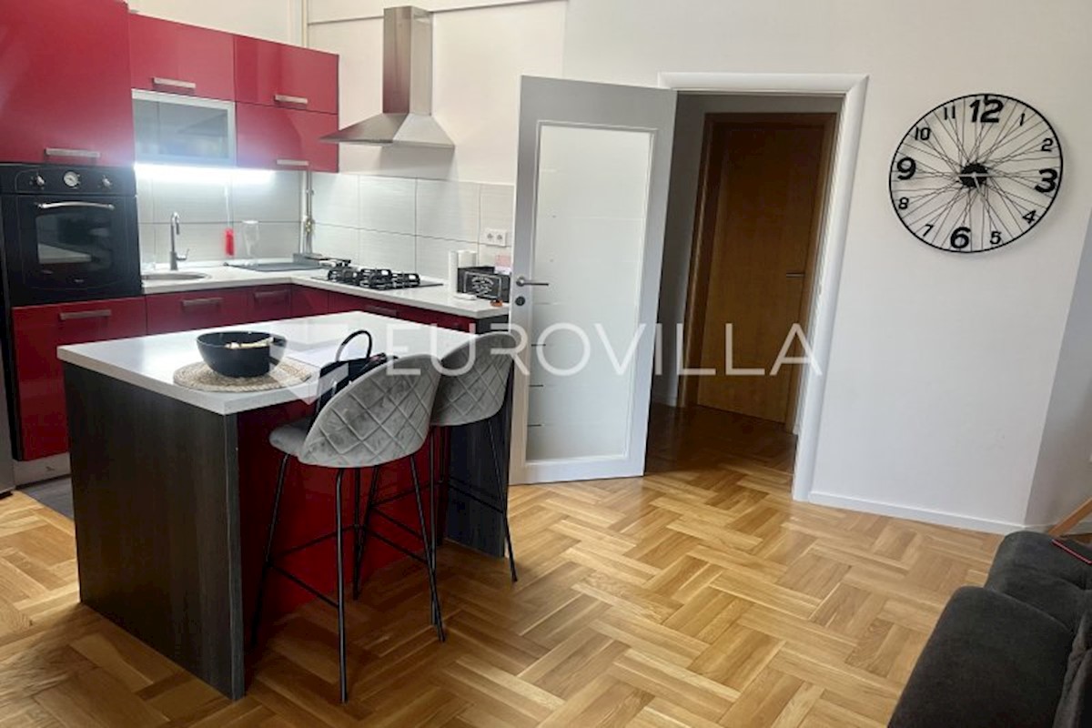 Apartmán Na predaj - ZAGREBAČKA SVETA NEDELJA