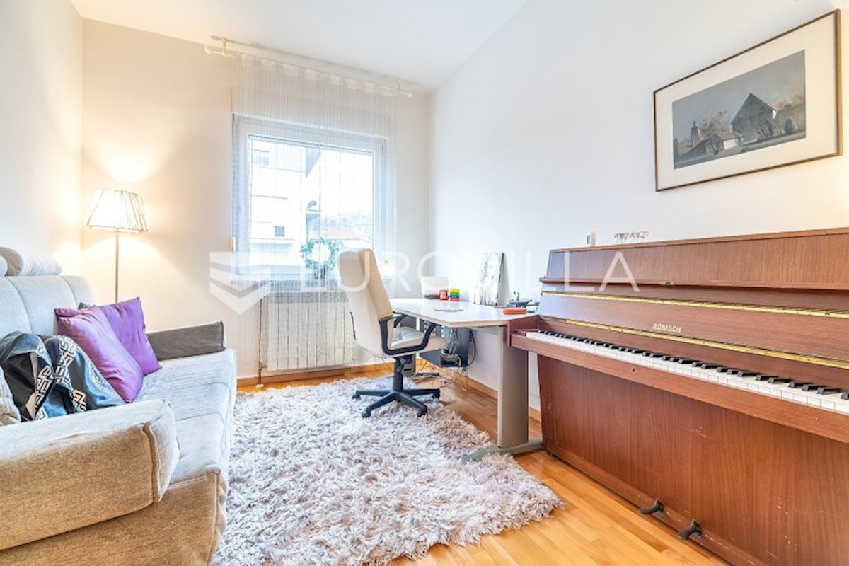 Apartmán Na predaj - GRAD ZAGREB ZAGREB