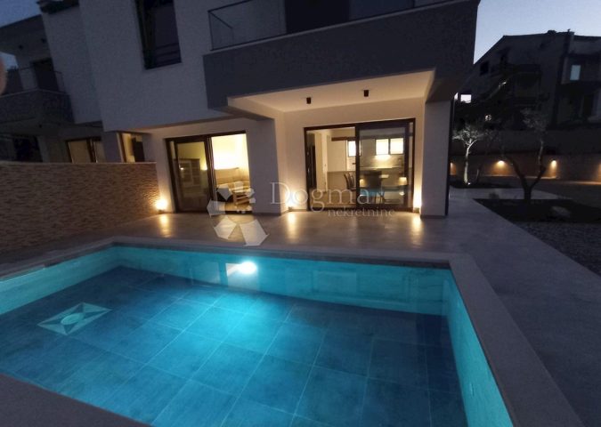House For sale - Primorsko-goranska Krk - foto 3/11