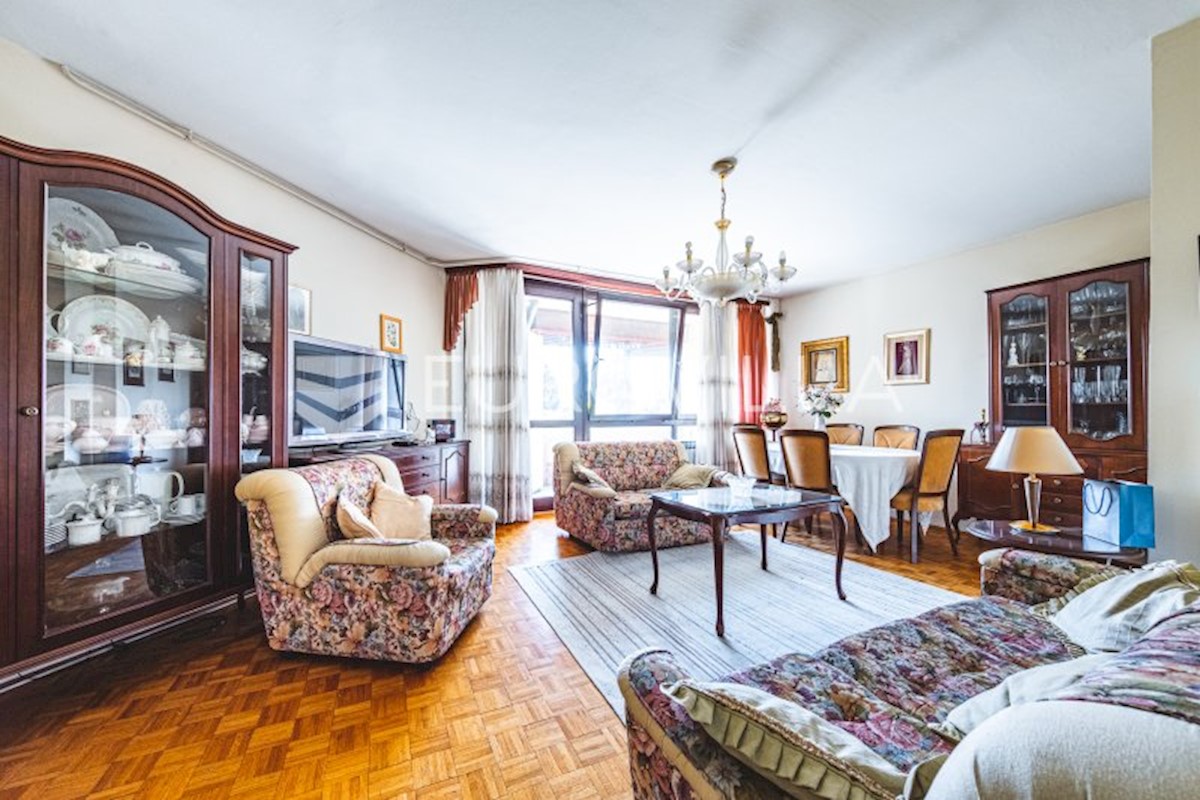 Apartmán Na predaj - GRAD ZAGREB ZAGREB