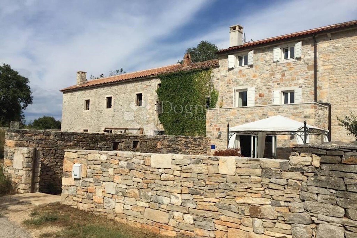 House For sale - ISTARSKA BALE