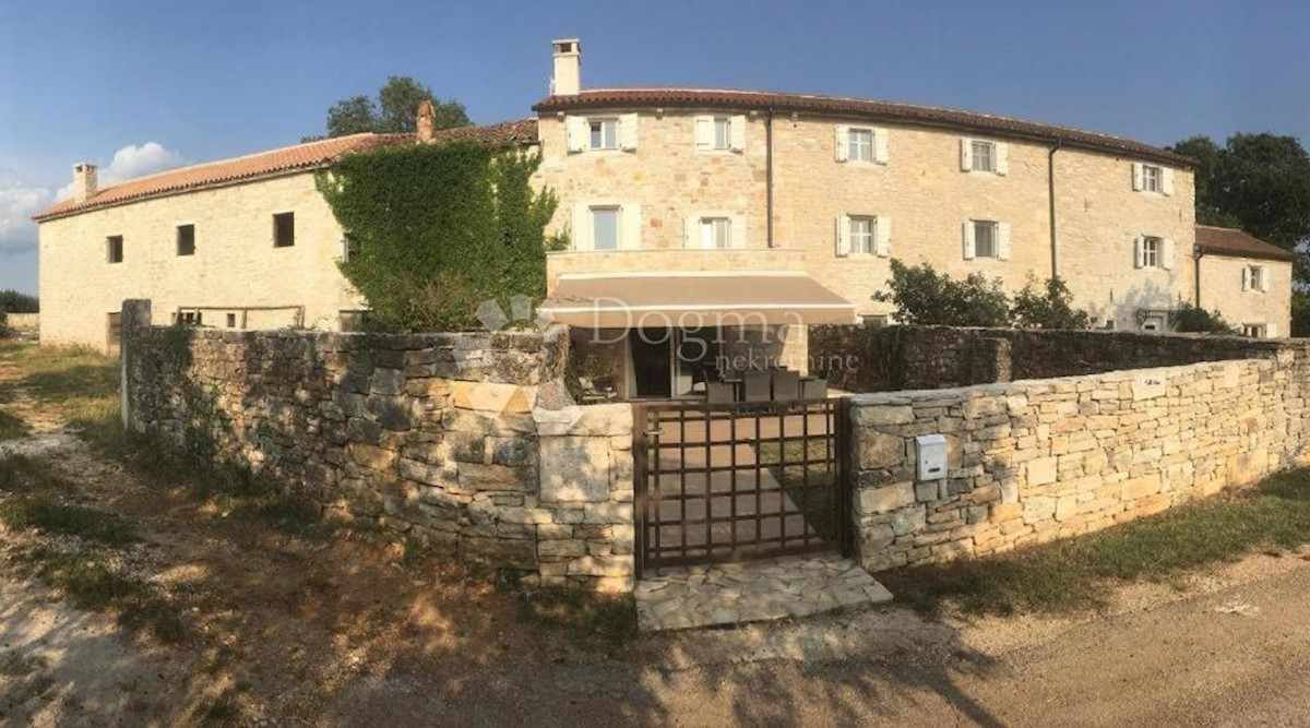 House For sale - ISTARSKA BALE