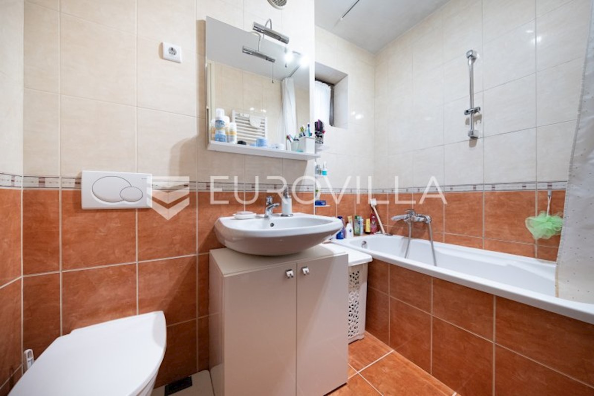 Apartmán Na predaj - GRAD ZAGREB ZAGREB