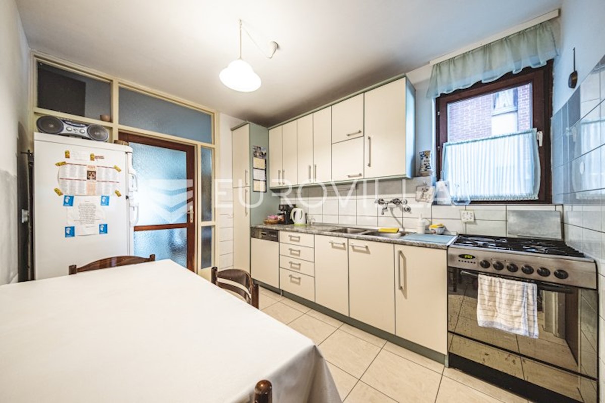 Apartmán Na predaj - GRAD ZAGREB ZAGREB