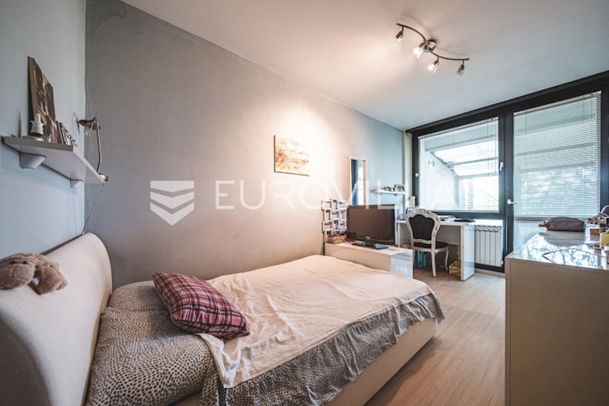 Apartmán Na predaj - GRAD ZAGREB ZAGREB