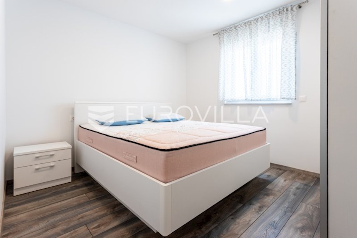 Flat For sale - SPLITSKO-DALMATINSKA MAKARSKA