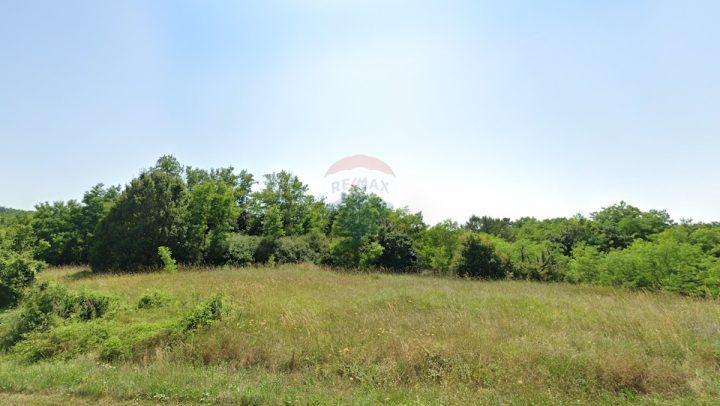 Działka na sprzedaż 73837 m² – Škropeti