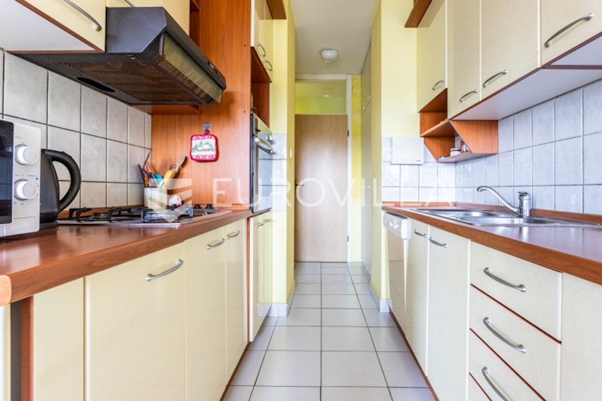 Flat For sale - SPLITSKO-DALMATINSKA SPLIT