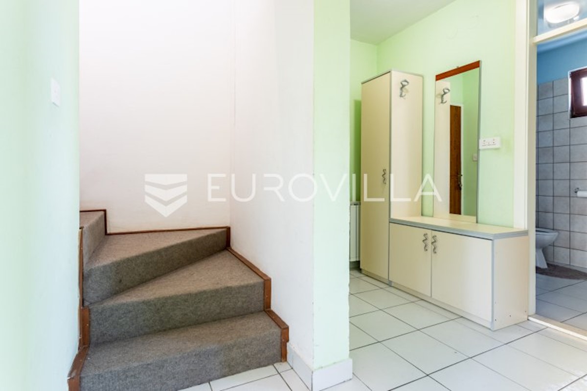 Apartmán Na predaj - SPLITSKO-DALMATINSKA SPLIT