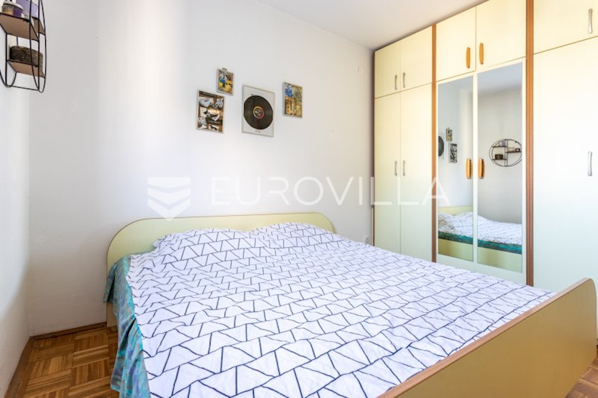 Apartma Na predaj - SPLITSKO-DALMATINSKA SPLIT