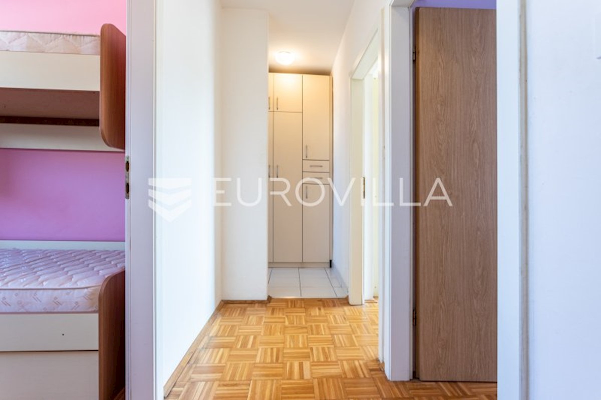 Apartma Na predaj - SPLITSKO-DALMATINSKA SPLIT