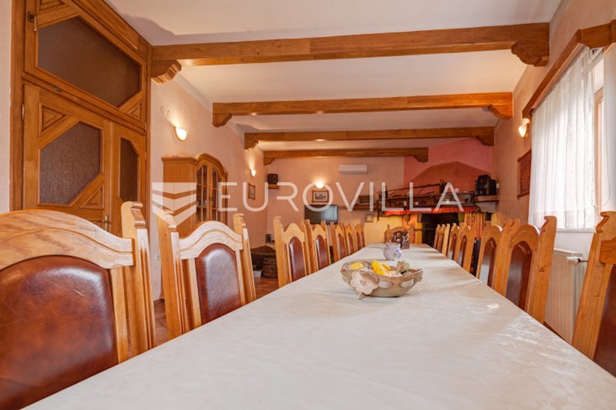 House For sale - ISTARSKA MEDULIN