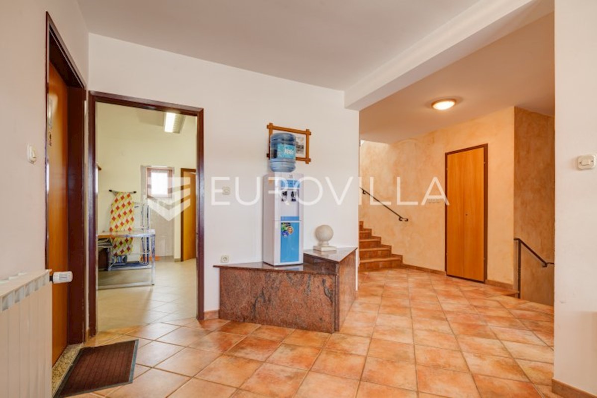 House For sale - ISTARSKA MEDULIN