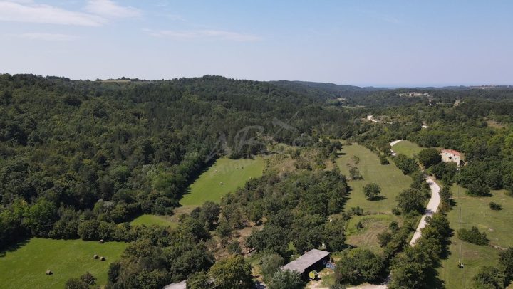 Terrain à vendre 1300 m² – Martinčići