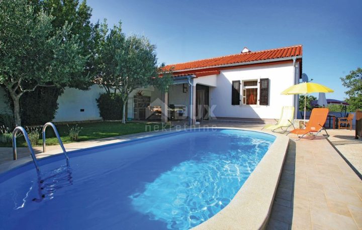 Maison à vendre 94 m² – Peruški