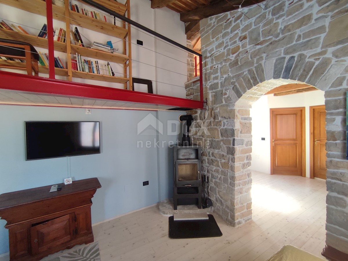 House For sale - ISTARSKA OPRTALJ