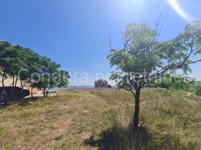 Pozemok na predaj 483 m² – Nin