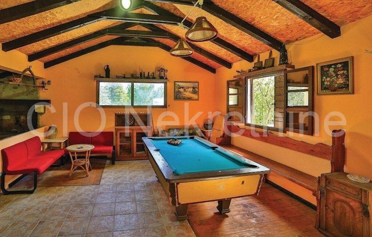 Maison À louer - SPLITSKO-DALMATINSKA MUĆ